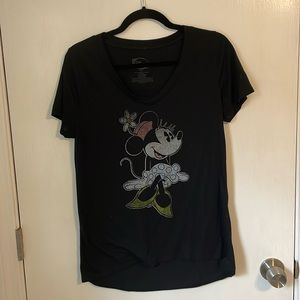 Disney Minnie Mouse Graphic T shirt Size large